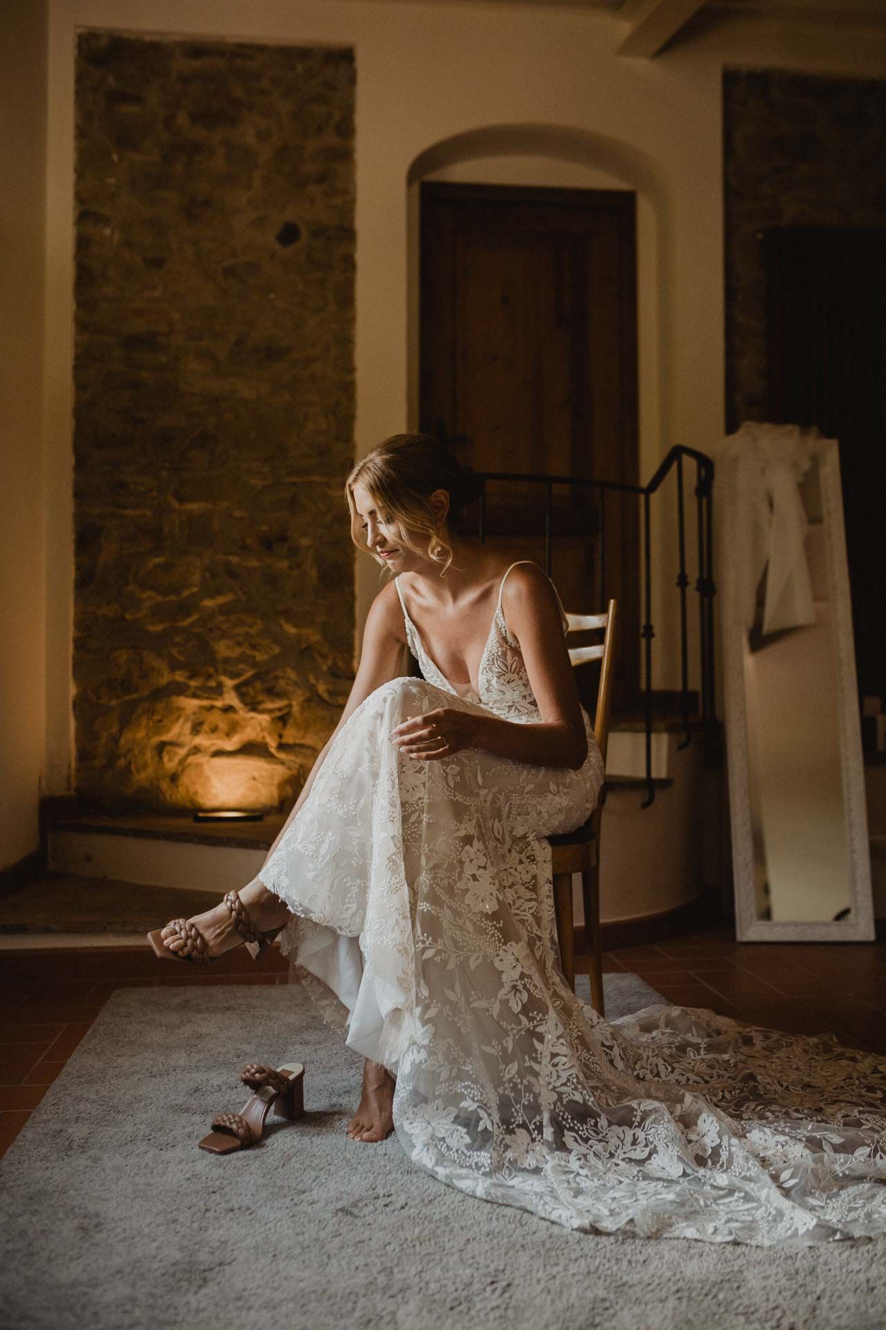 bride in villa spadaforte tuscany