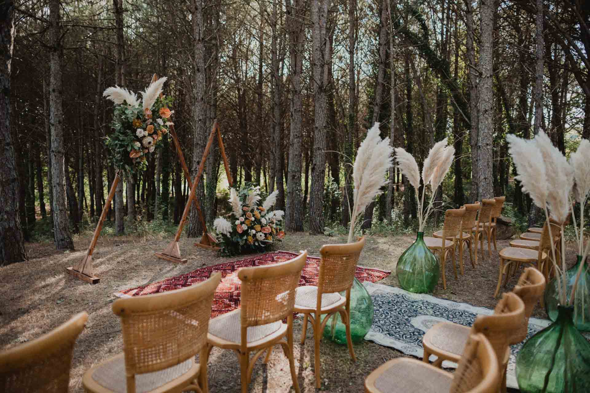 forest wedding in villa spadaforte tuscany