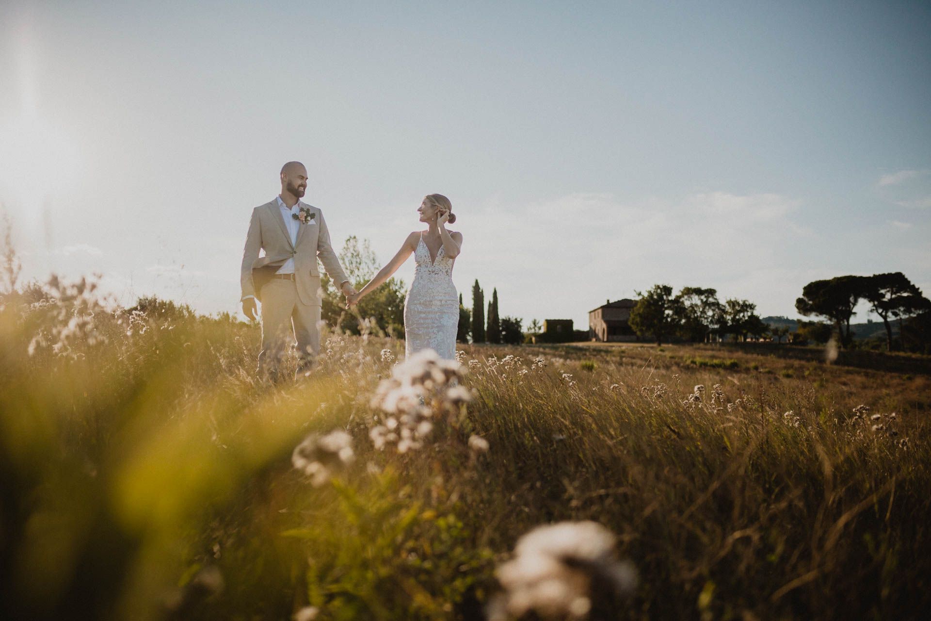 small romantic wedding in tuscany