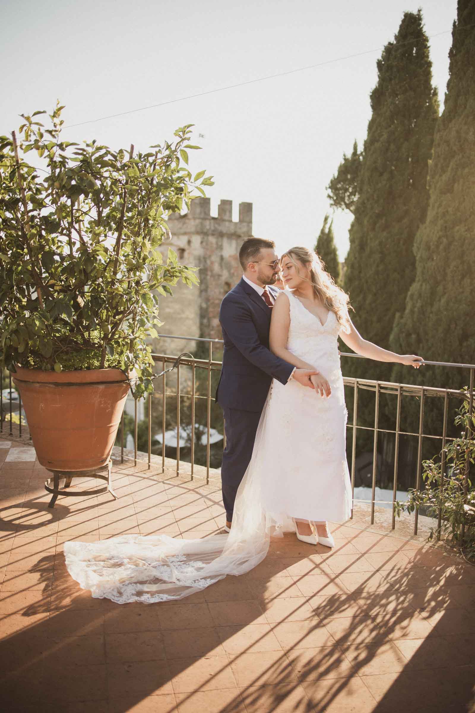 elopement couple portrait at villa sermolli, pisa, tuscany