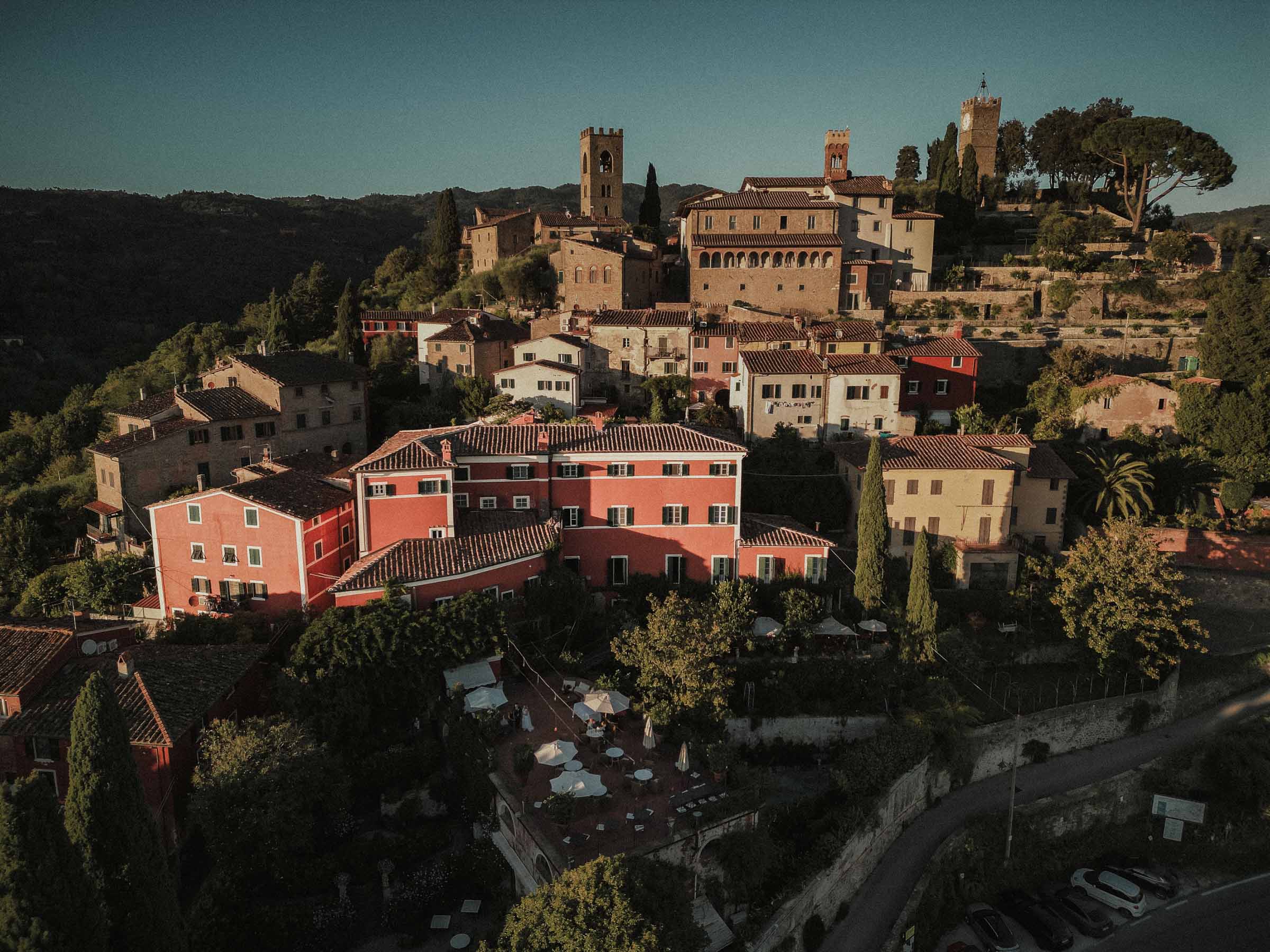 elopement at villa sermolli, pisa, tuscany