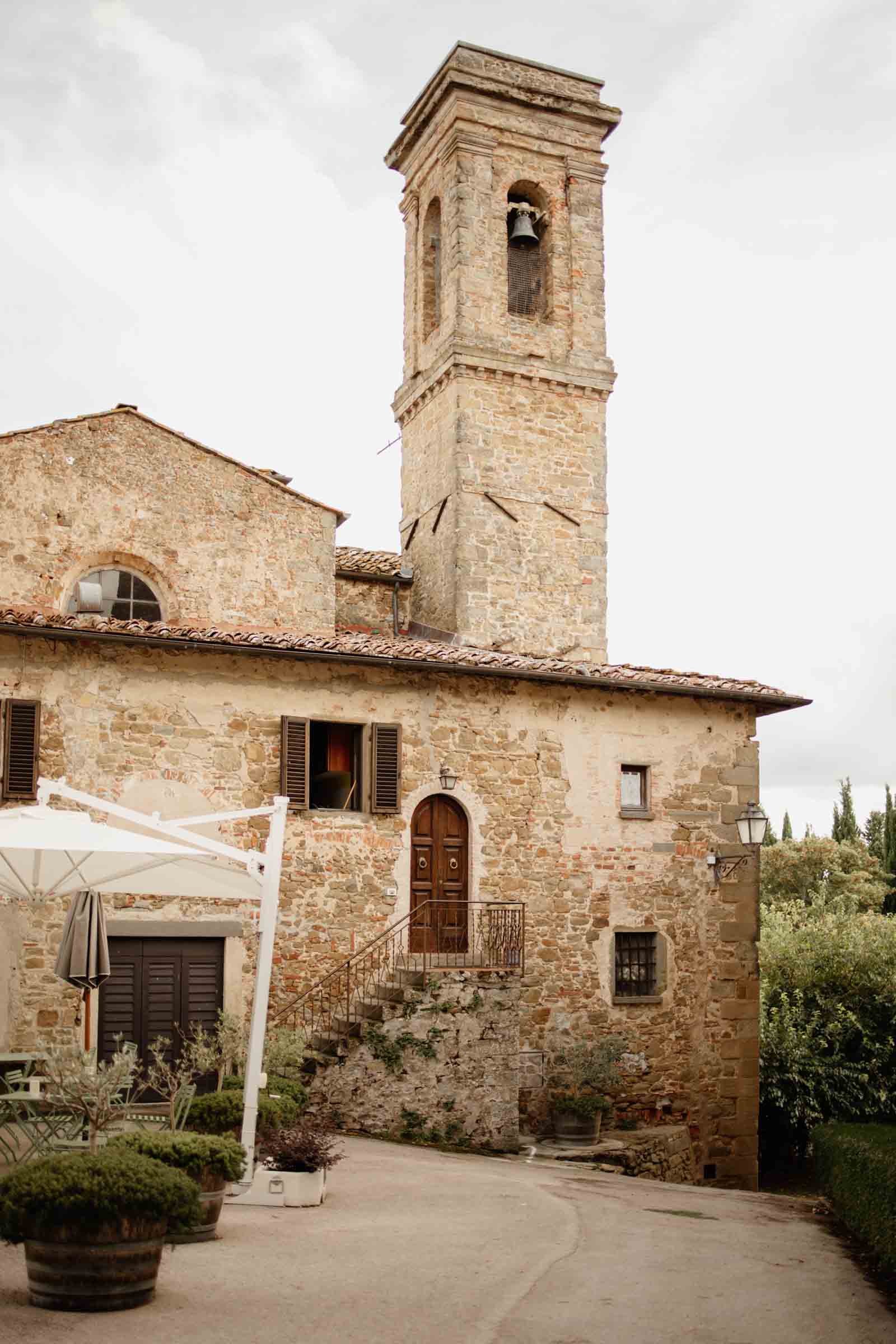 elopement in chianti, tuscany