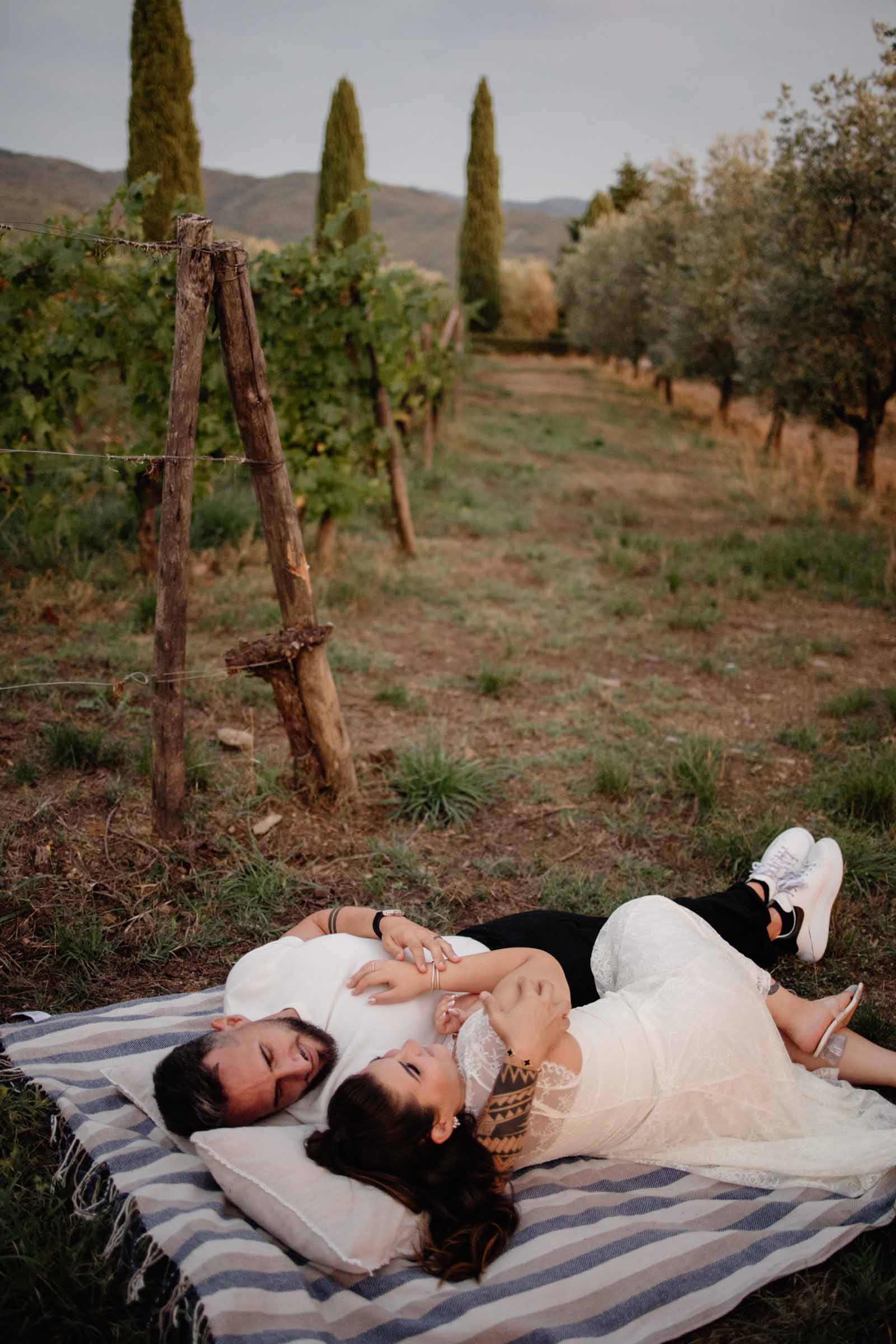elopement in chianti, tuscany